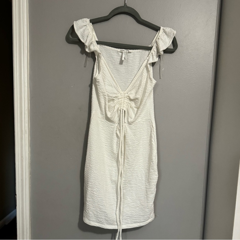 white dress